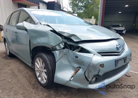 2014 Toyota Prius V Five/Three/Two из США, поврежденный, VIN JTDZN3EU8E3310974